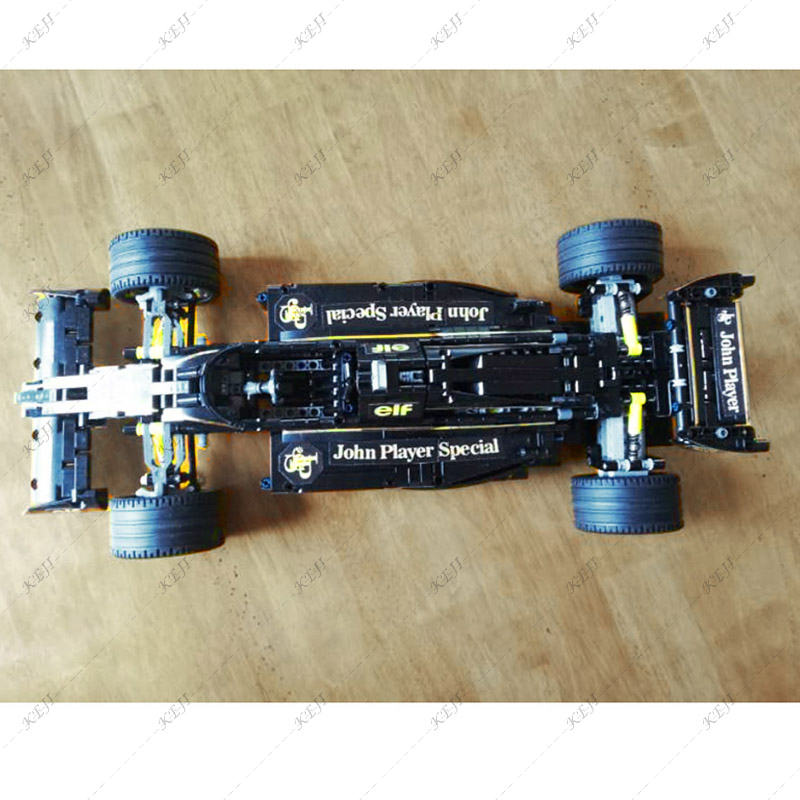 KEJI MOC-70614 جون لاعب خاص F1 - مراجعة Model Kit F1 وسعره