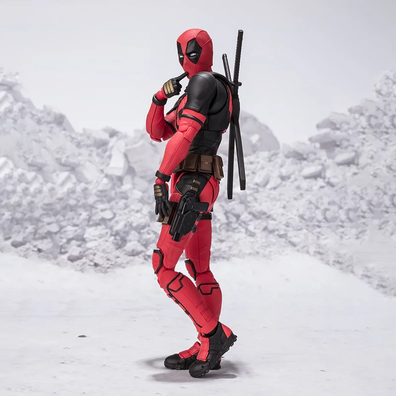 الصندوق الأصلي بانداي SHF في ص - مراجعة Model Kit Wolverine وسعره