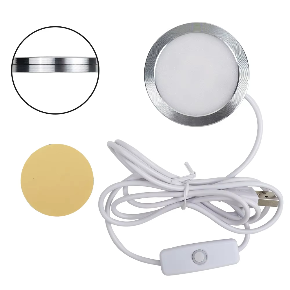 مصباح LED USB لطابعات Bambu La - مراجعة Model Kit F1 وسعره