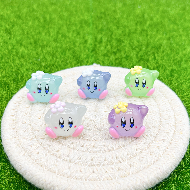 10 قطعة الكرتون كيربي مضيئة را - مراجعة Model Kit Kirby وسعره