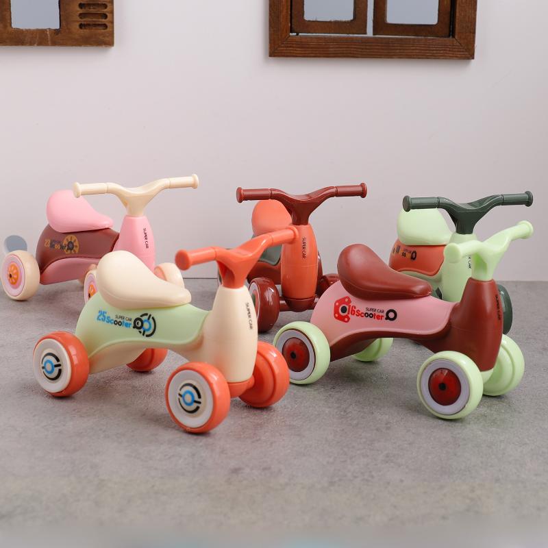 قطعة واحدة، سيارة أطفال صغيرة  - مراجعة Model Kit Plastic وسعره