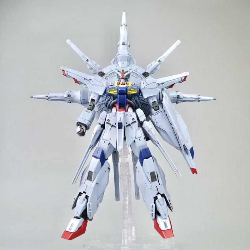 نموذج هويجو الجديد 1/100 MG ZG - مراجعة Model Kit Daban وسعره